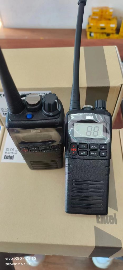 RS-38M VHF Marine Radio With Built-in GPS And IP67 Waterproof Design - Foto 4