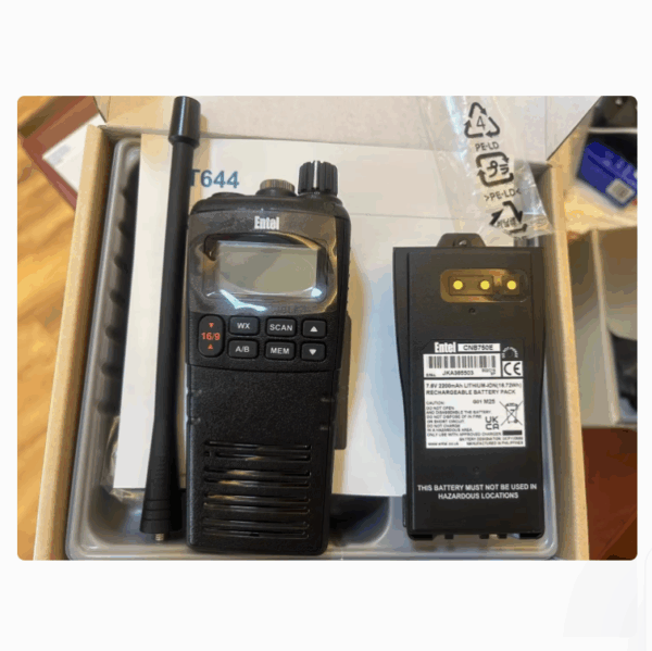 Entel HT644 VHF LCD Marine Two Way Radio - Image 4